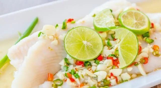 如何判斷巴沙魚和龍利魚是否新鮮？