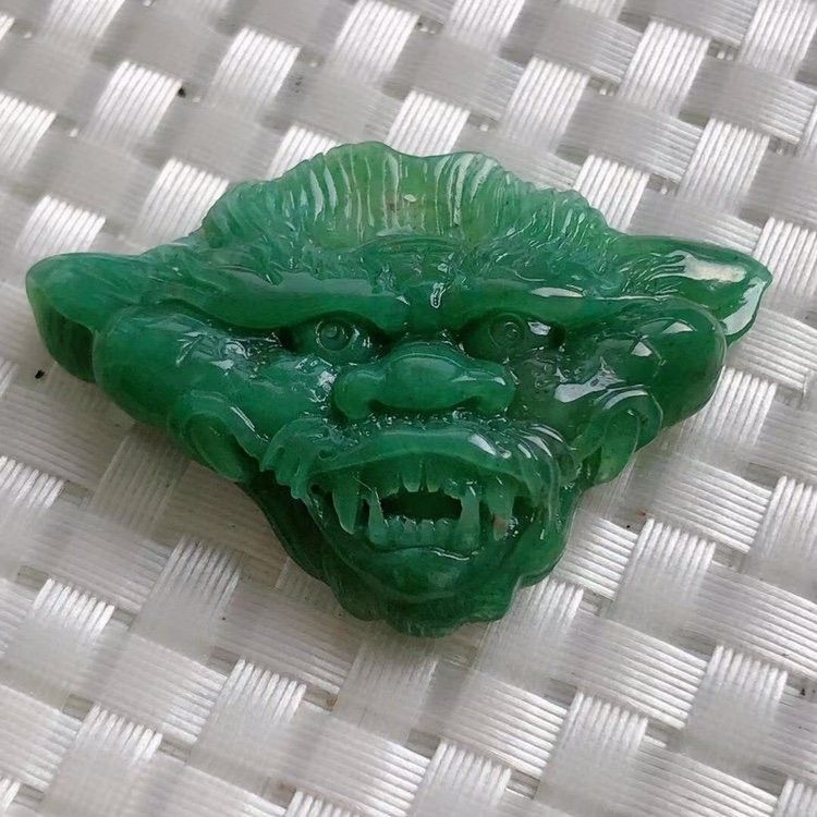 龍頭魚吊墜多久保養(yǎng)一次合適？