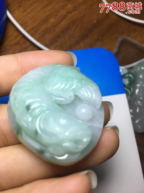 翡翠金龍魚圖片
