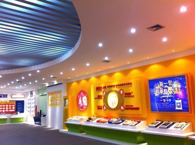 金龍魚在哪里買好（金龍魚超市購買注意事項水族店選購金龍魚的優缺點）