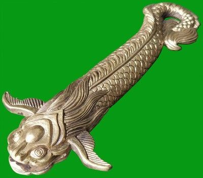 龍魚配飾寓意（招財進寶,地位的象征,延伸到配飾上則是保平安）） 龍魚配飾寓意（招財進寶,地位的象征,延伸到配飾上則是保平安）） 龍魚百科 第2張