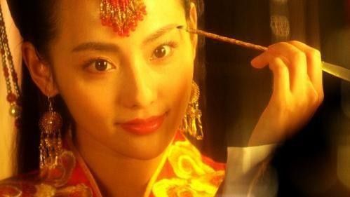 能否詳細描述一下林仙兒的性格特點？