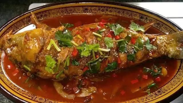 鯉魚最佳十種做法 鯉魚最佳十種做法 龍魚百科 第2張