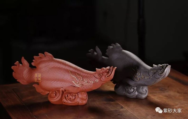 日本金龍魚雕塑（金龍魚雕塑在日本家居中的布局之一）
