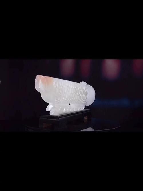 玉石雕刻金龍魚圖片