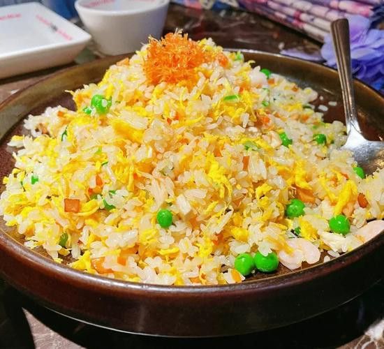 揚州金龍魚,西湖小黃雞哪個好吃些