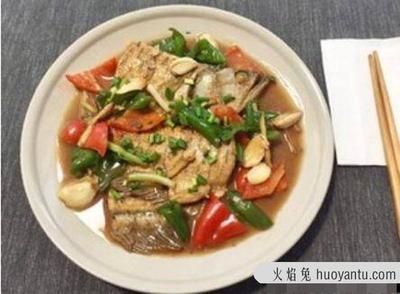 龍魚怎么煮好吃：煮龍魚時加入這幾種烹飪方法，肉滑嫩、湯汁濃郁