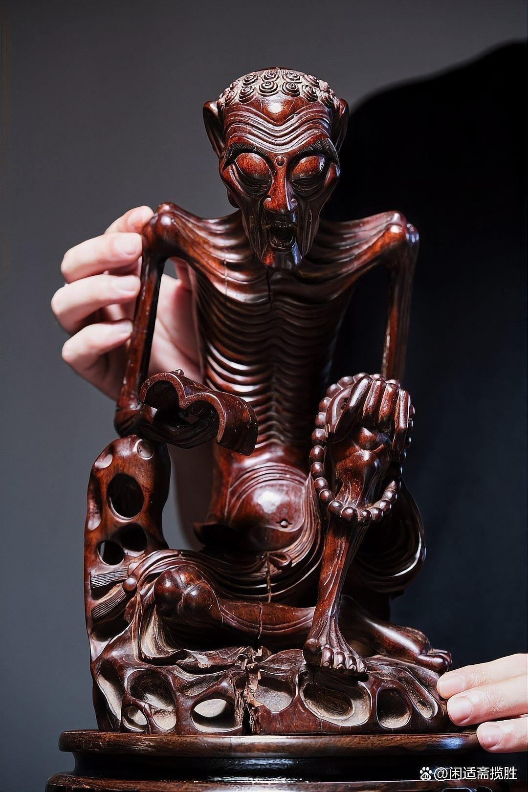 龍眼在雕塑藝術(shù)中的表現(xiàn)