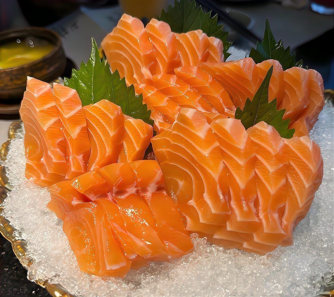 金槍魚和三文魚哪個貴