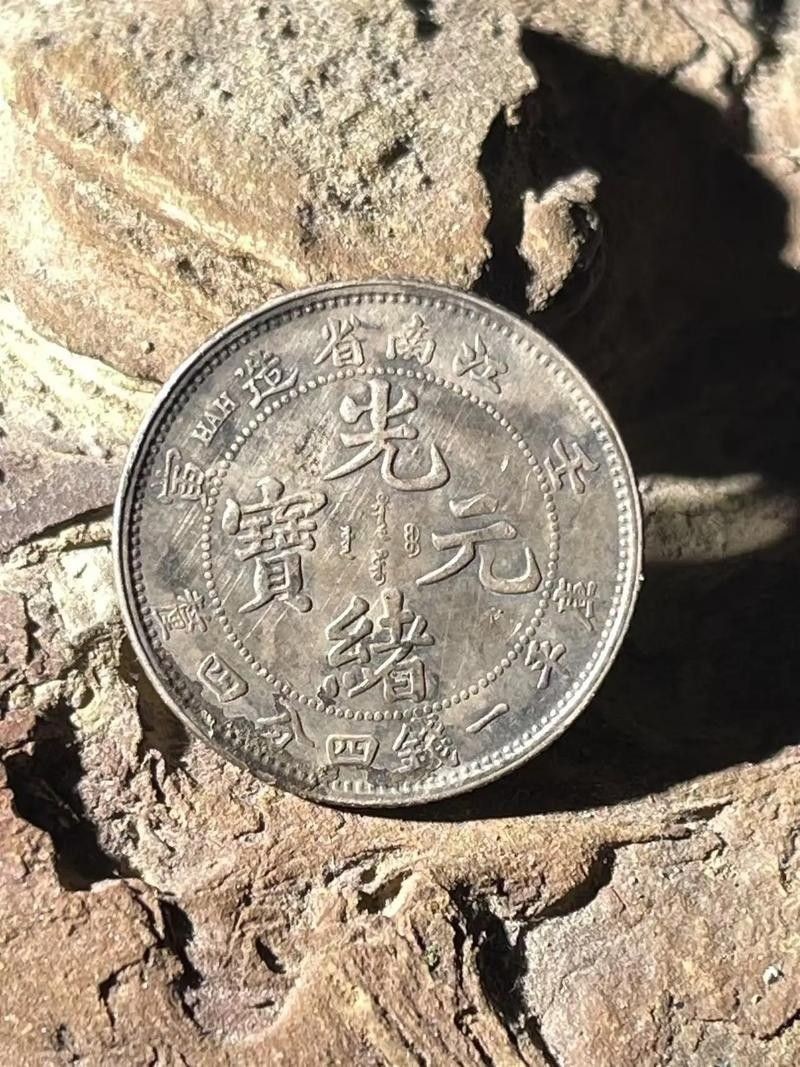 銀龍魚品種圖片大全