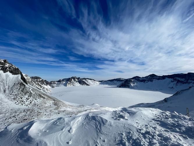 有沒有高清的長白山龍脈圖片？