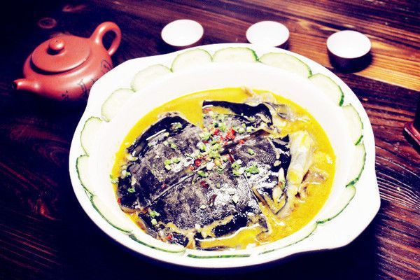 龍魚喂甲魚的好處，甲魚喂養(yǎng)對(duì)龍魚有益嗎