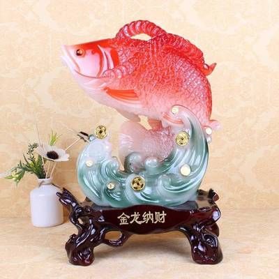 家里擺放金龍魚好嗎（家里養金龍魚好嗎招財金龍魚的擺放禁忌有哪些）