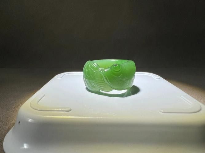 推薦一些龍魚雕刻的精品作品