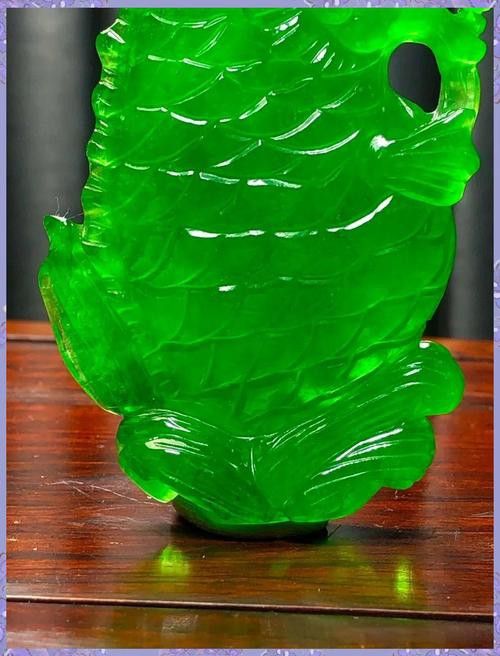 翡翠綠金龍魚值錢嗎圖片