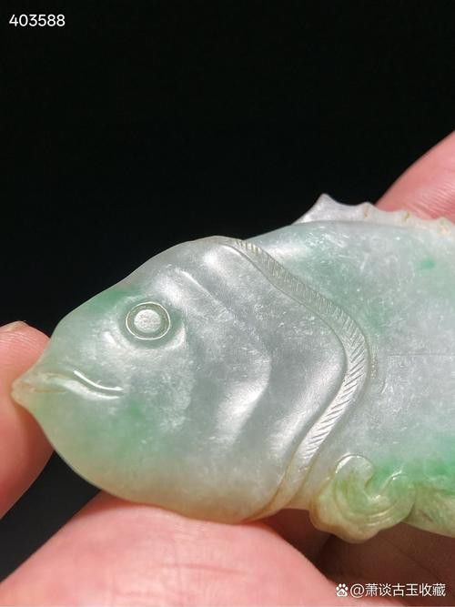 翡翠綠金龍魚值錢嗎圖片