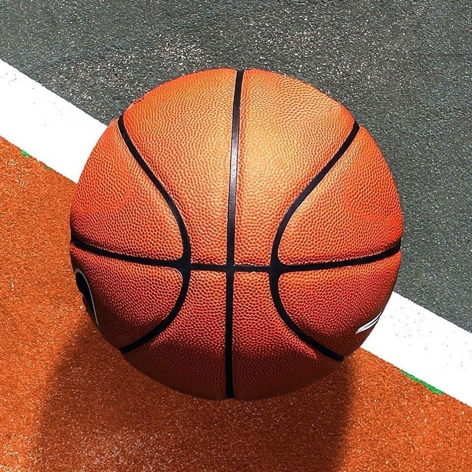 金龍魚為什么從口吐卵