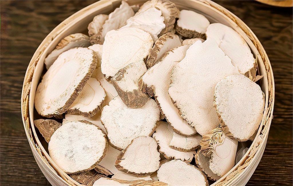 紅龍魚紅燒時(shí)用什么香料？