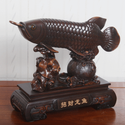 招財金龍魚擺件擺放位置（招財金龍魚擺件擺放位置在風水學中有著重要的意義）