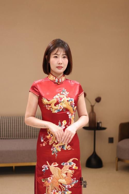 紅龍旗傳統服飾有哪些知名品牌？ 紅龍旗傳統服飾有哪些知名品牌？ 龍魚百科 第4張