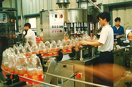 金龍魚嚇懵了16萬股東