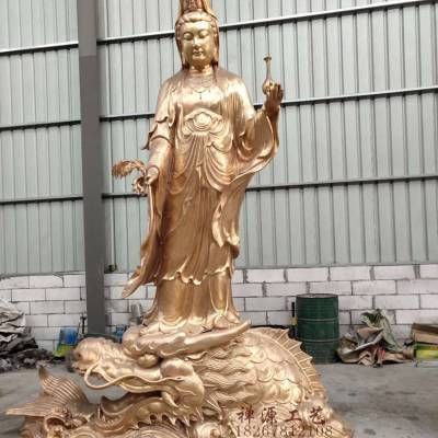 坐著一條龍魚的菩薩：坐著一條龍魚的菩薩是什么意思？