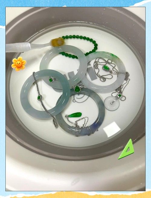 龍頭魚吊墜多久清潔一次？