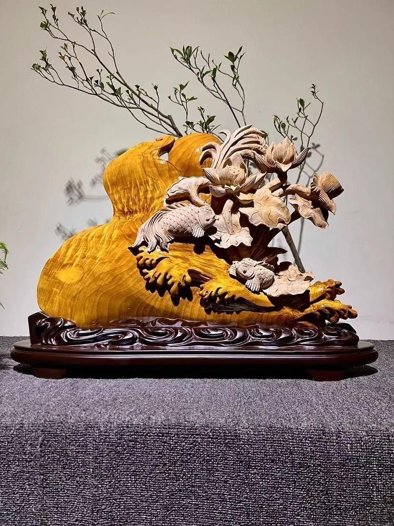 金龍魚雕刻有哪些材料選擇？