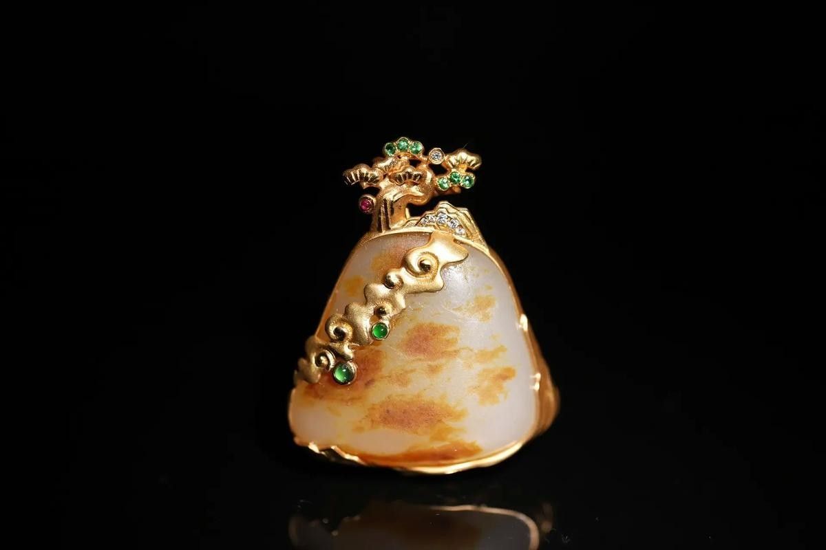 金龍魚雕刻有哪些材料選擇？