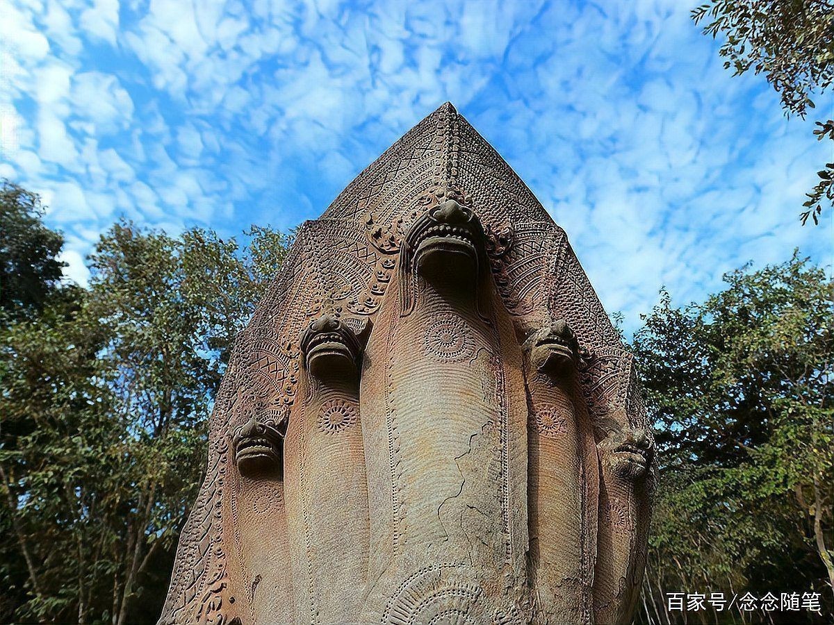龍王神像