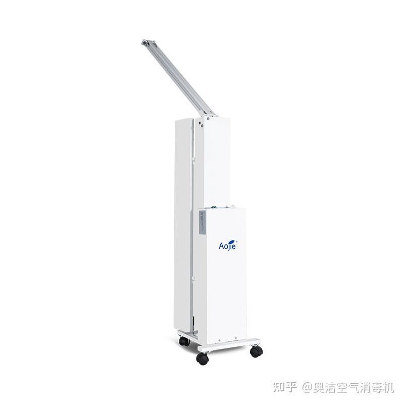 6700K燈管多久換一次？