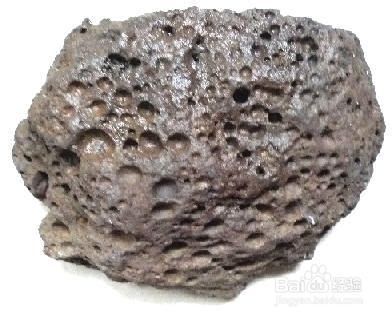 龍魚濾材能用火山石嗎，火山石對龍魚健康有益，