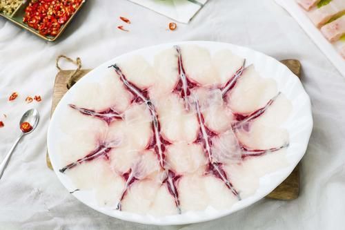 龍魚和脆魚哪個沒有刺多：龍魚與脆魚哪個沒有刺