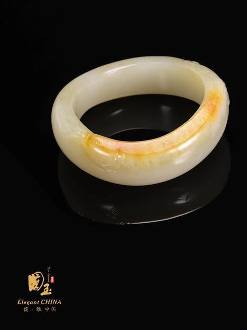 和田玉龍魚手鐲圖片欣賞