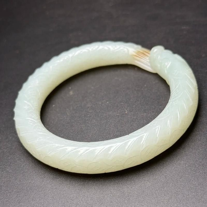 和田玉龍魚手鐲圖片欣賞