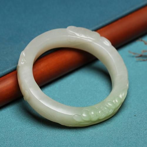 和田玉龍魚手鐲圖片欣賞