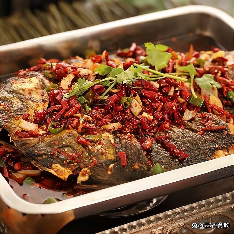 金龍魚和黑魚哪個好吃一點