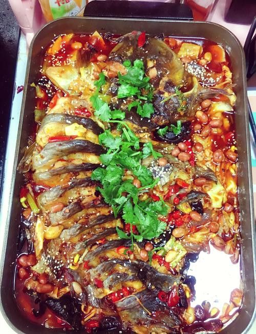 金龍魚和黑魚哪個好吃一點