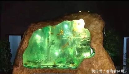 玉石魚缸的藝術價值：東海龍宮玉石魚缸是一件由<strong><mark>福建</mark></strong>男子林鎮創作的壯觀藝術品