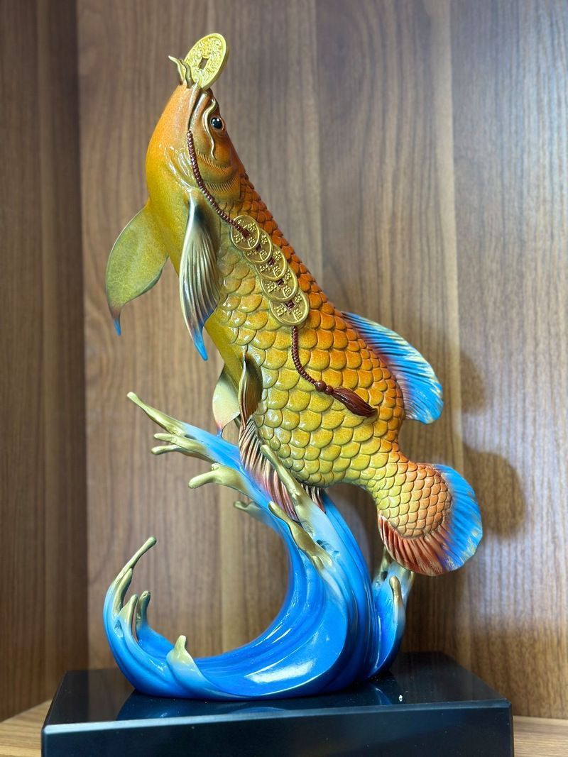 龍魚擺件圖片頭朝右