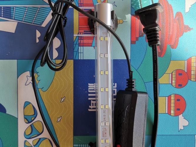 龍魚增艷燈哪個牌子好