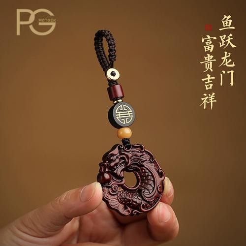 哪種材質的龍頭魚掛件最受歡迎？