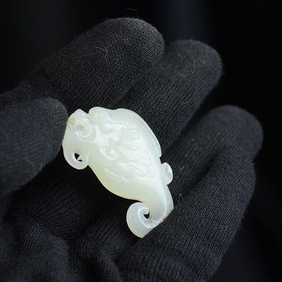 魚金龍魚價格：魚化龍玉雕的眼睛是作品的靈魂