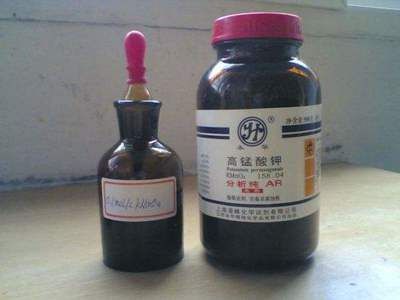 龍魚用高錳酸鉀（高錳酸鉀對(duì)龍魚有多種益處）