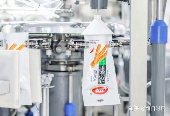 衛龍顯眼龍包裝設計詳細解析
