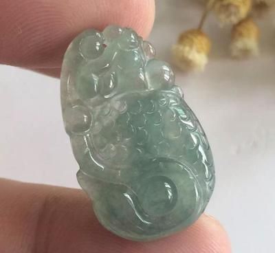 翡翠藍龍魚藍色會褪嗎：翡翠藍龍魚藍色會褪嗎,