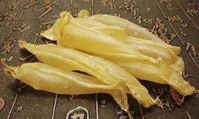 金龍魚膠的功效是什么呢（金龍魚膠與其他膠原蛋白食品比較，金龍魚膠的選購技巧有哪些）