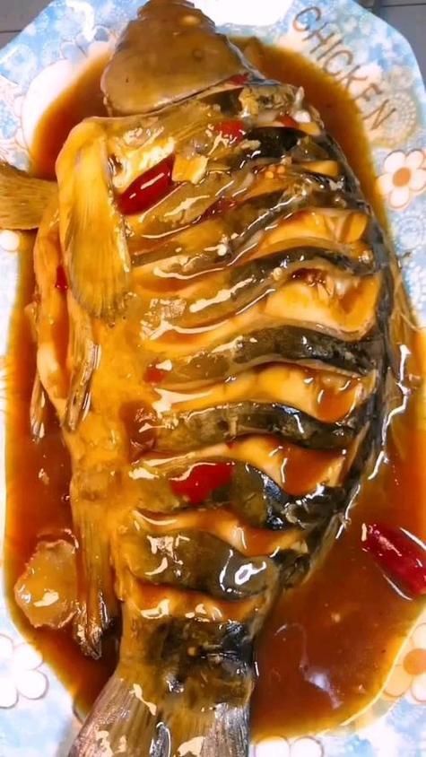 鯉魚三道鱗圖片
