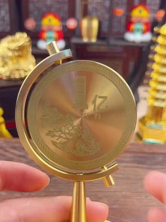 金龍魚擺件有哪些材質可選？