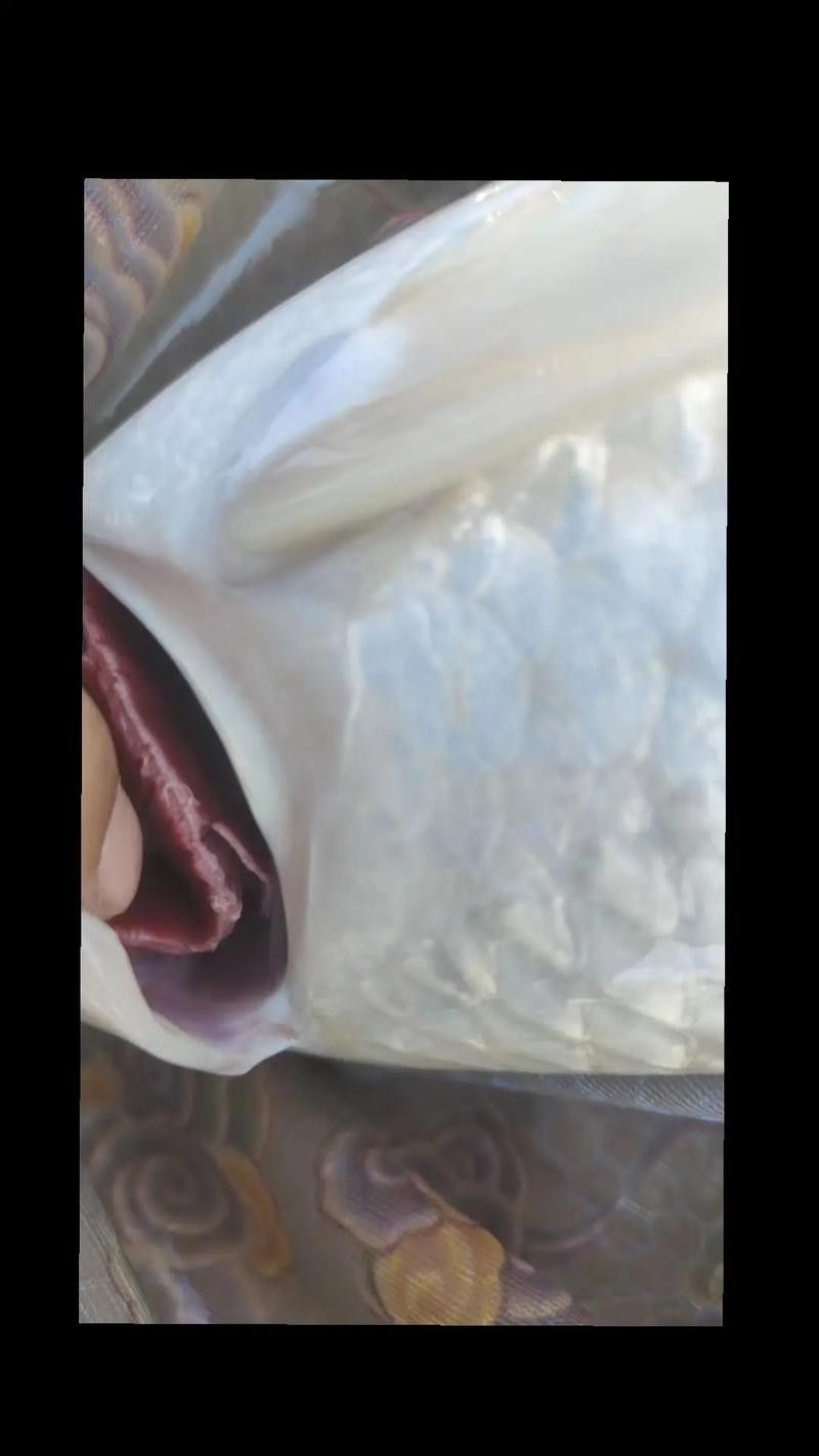 金龍魚翹尾怎么回事啊圖片